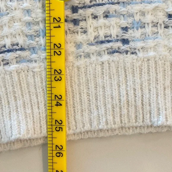 Grey Bandit Beauutiful Women's White and Blue Size Small Oversized Sweater - Picture 6 of 8